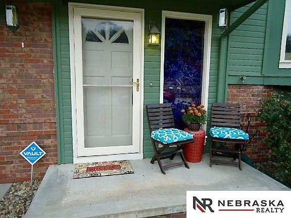 2nd image of 15216 Nina St