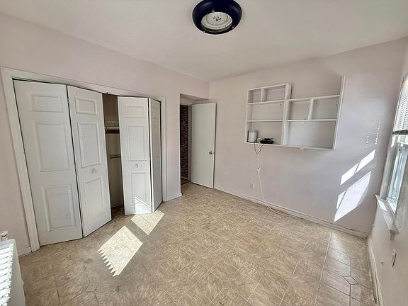 4th image of 205 Bay 32 St #2