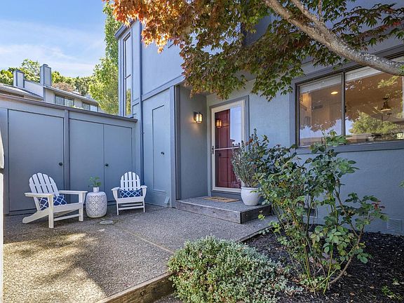 4th image of 212 Sylvia Way