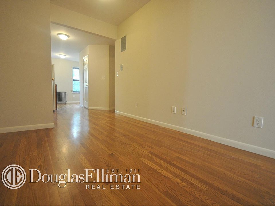 2nd image of 429 E 9th St APT 8