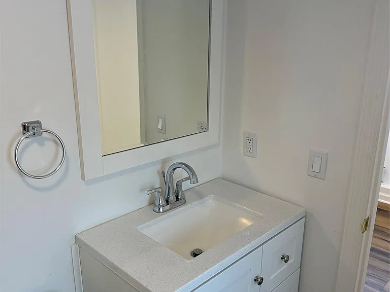 19 Quartz Ln #4 — Photo 25