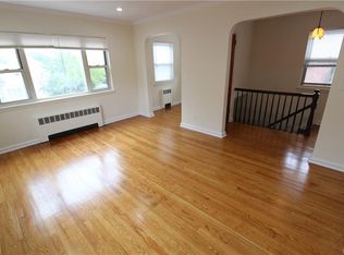 2213 Mickle Ave, Bronx, NY 10469