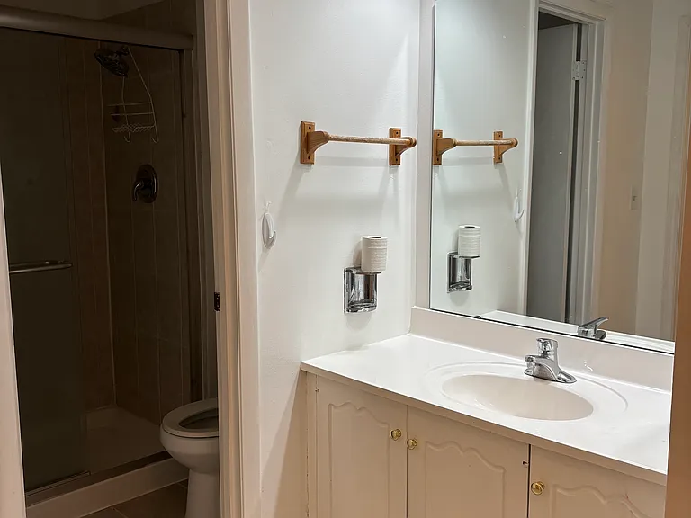 15457 Clover Ridge Dr — Photo 9