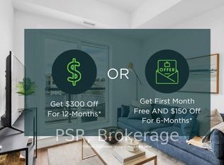 41 Danforth Rd #321, Toronto, ON M1L 0J6