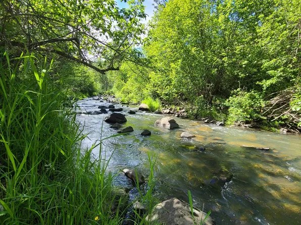 176 Blake Creek Rd, Saint Maries, ID 83861
