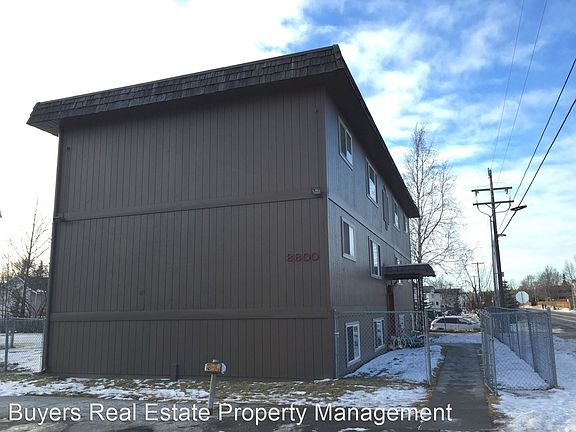 5th image of 8810 Cordell Cir APT 3
