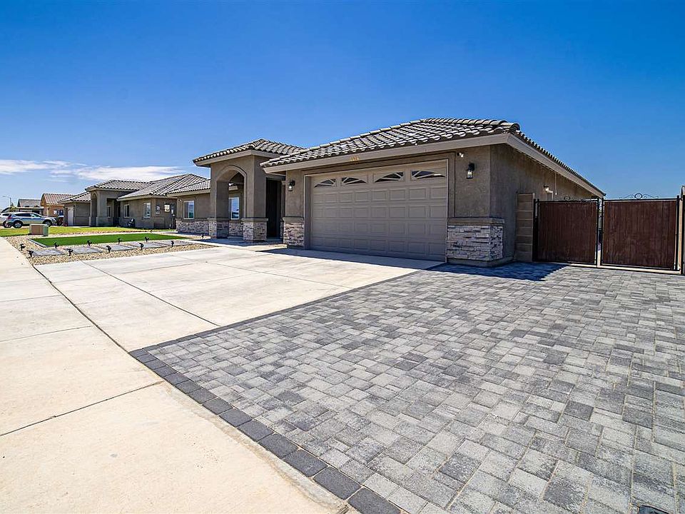 4426 S Cheree Dawn Ave, Yuma, AZ 85365 Zillow