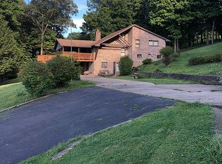 166 Chestnut Rd, Avella, PA 15312