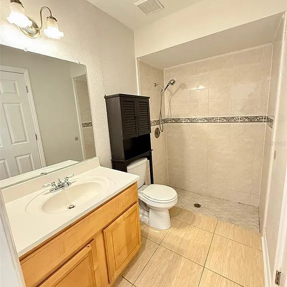 908 Tucker Ave — Photo 8