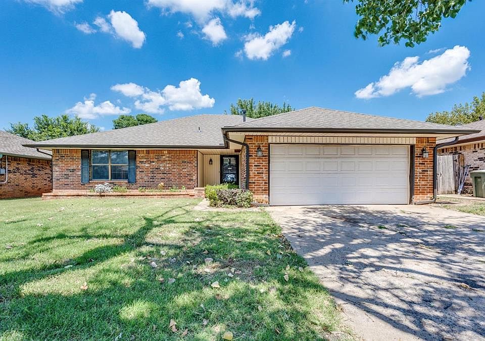 1st image of 2713 Summerfield Dr