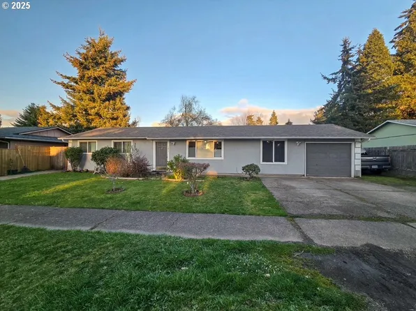 1855 Four Oaks Grange Rd, Eugene, OR 97405