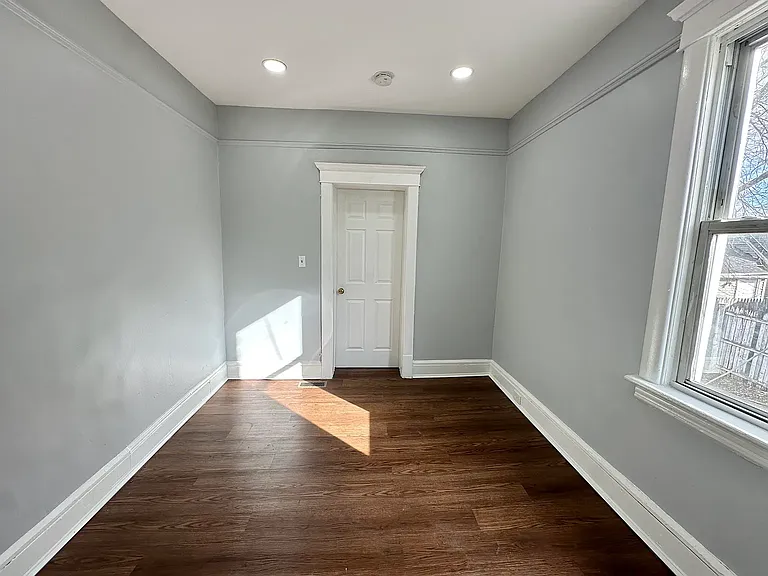86 S Fulton St #2 — Photo 5