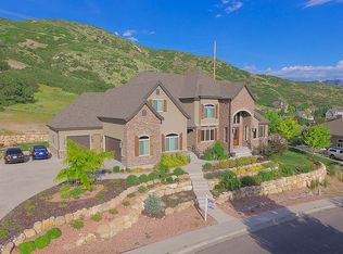 155 S Dry Canyon Dr, Lindon, UT 84042