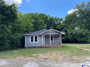 813 S Church St, Cheraw, SC 29520
