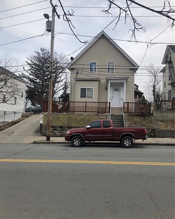 1st image of 40 Pocasset Ave