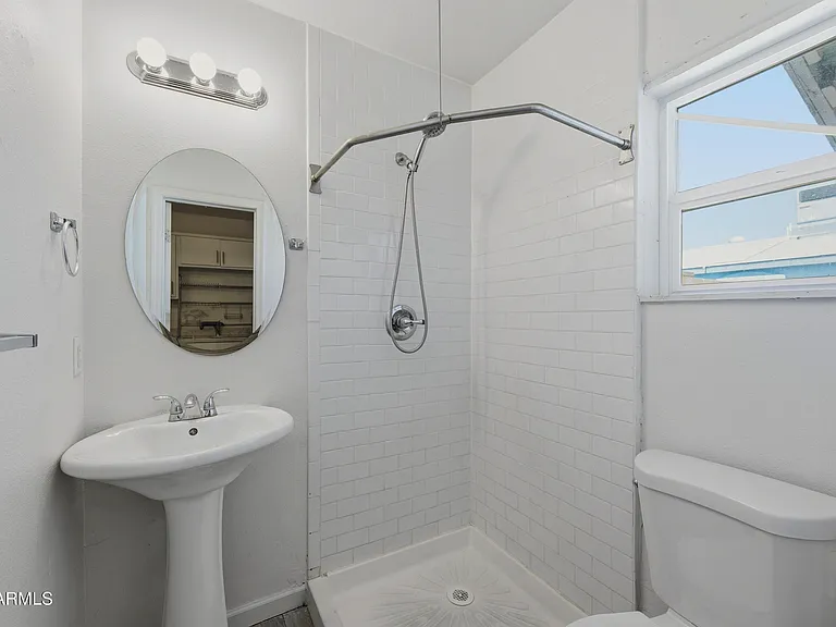 907 N 22nd Pl #3 — Photo 11