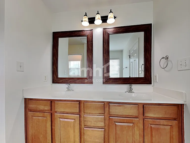 12812 Walking Stick Dr — Photo 13