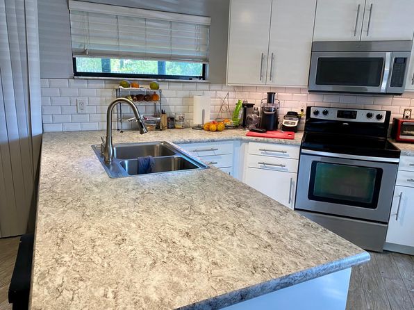 1316 Pleasant Oak Ln