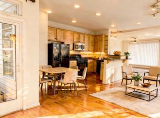 512 Twintree Ter NE, Leesburg, VA 20176