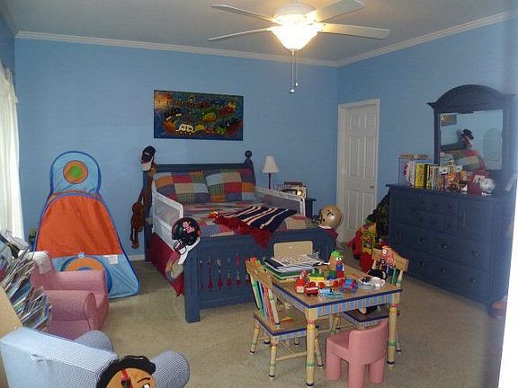 3rd image of 1613 Grand Oaks Blvd