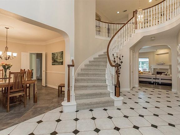 5th image of 5102 Grand Vista Ln