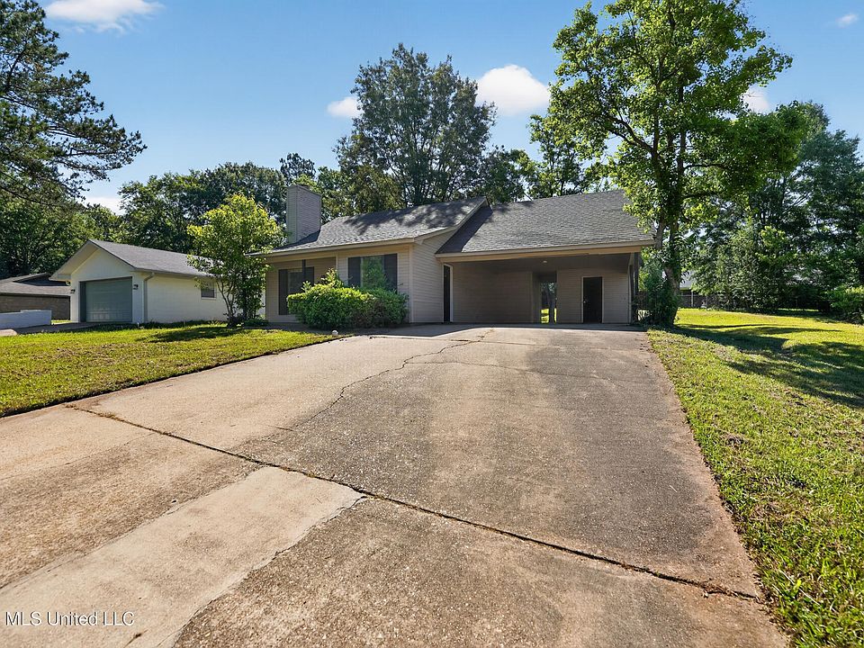 1st image of 4253 Cypress Dr