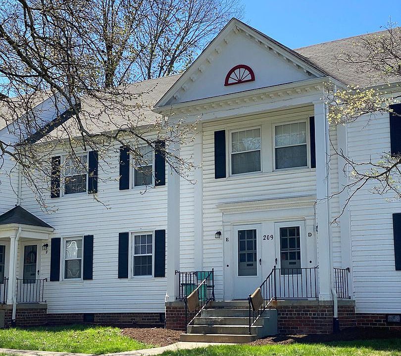 203 E Nelson St A, Lexington, VA 24450 Zillow