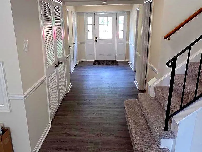 8106 Lakepark Dr — Photo 2