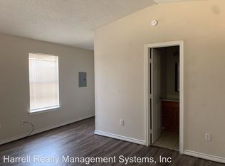 700 Buster Chatham Rd STE 36, Waco, TX 76705