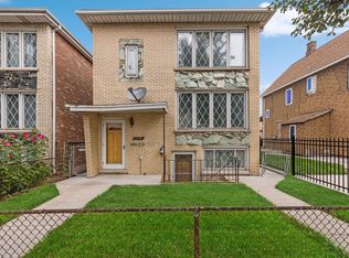 5706 W 63rd St, Chicago, IL 60638