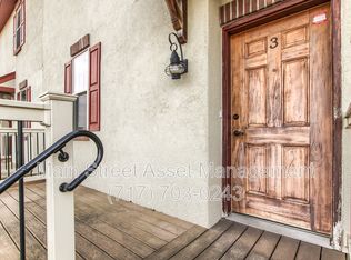 21 Sprecher Rd APT 3, Willow Street, PA 17584