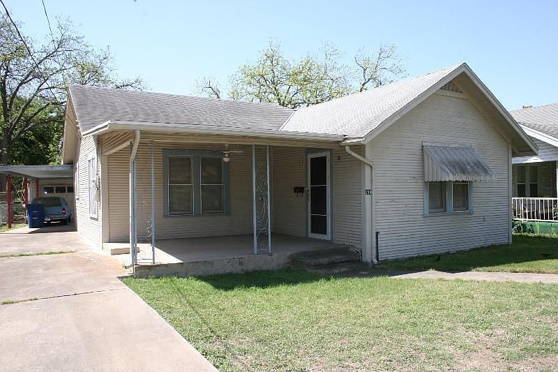 1st image of 214 Ward Ave