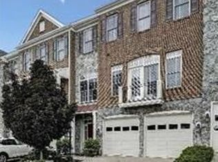 43708 Lees Mill Sq, Leesburg, VA 20176