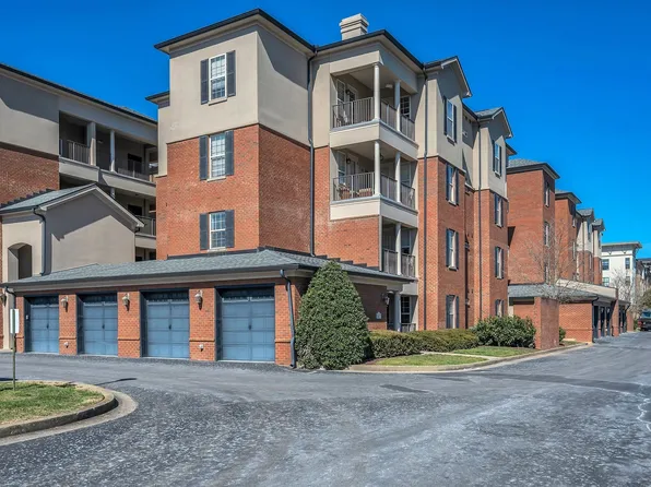 307 Seven Springs Way APT 103, Brentwood, TN 37027