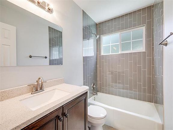 5th image of 9705 Dallum Dr