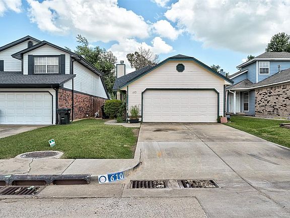 2nd image of 610 Stoneridge Dr