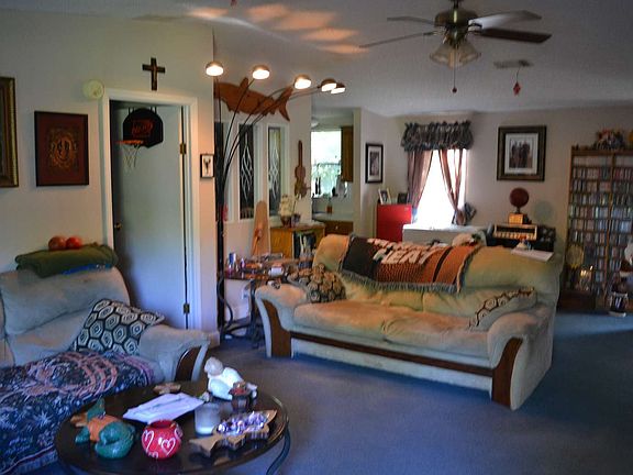 2nd image of 366 SW Gastonia Ct