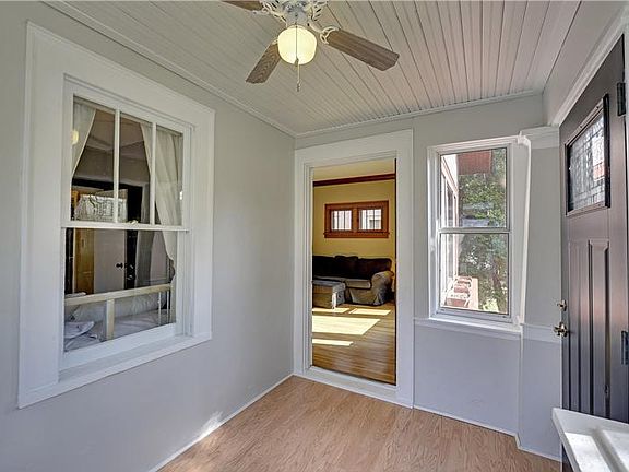 2nd image of 3415 35th Ave S