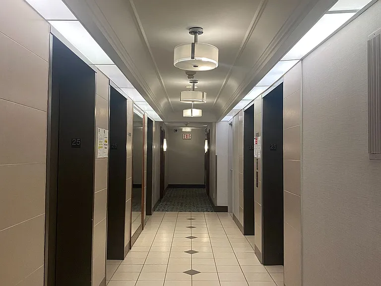 68 Corporate Dr #2522 — Photo 3