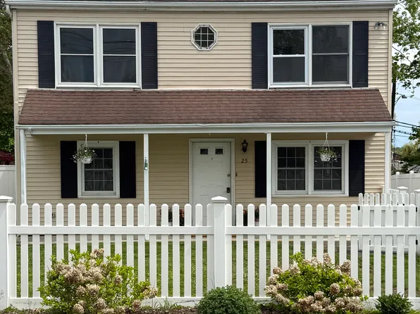 25 Albin Road, Stamford, CT 06902