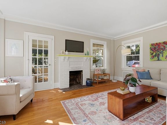 4th image of 20 Braemore Rd