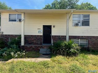 2822 Hilltop Ter NW, Huntsville, AL 35810