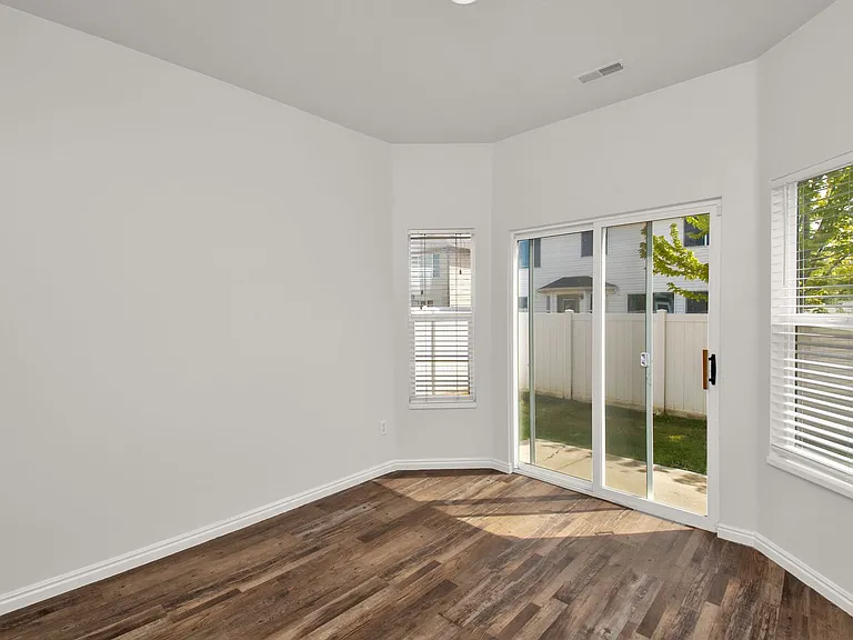 286 N Caleb Dr — Photo 20