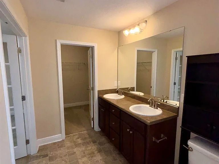 6169 Autumn Pines Cir — Photo 21