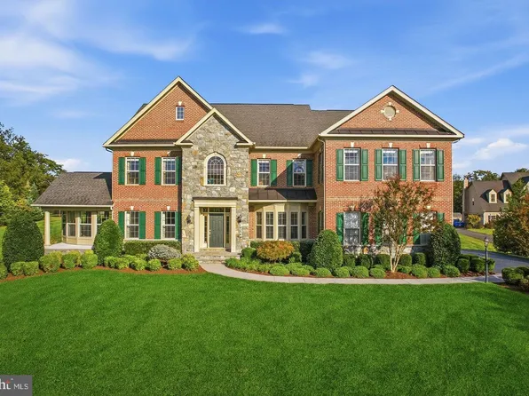 17348 Harmony Vista Dr, Hamilton, VA 20158