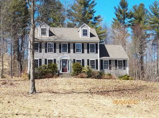57 Red Squirrel Ln, Chester, NH 03036