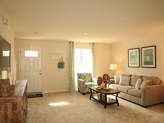 4th image of 3208 Jaber Dr