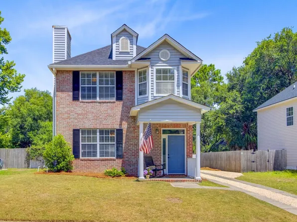 2404 Fulford Ct, Mount Pleasant, SC 29466