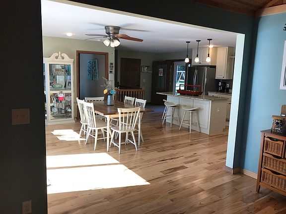 Dining Room/Kitchen