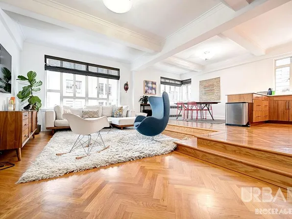 10 West 74th Street PHD image 3 of 18